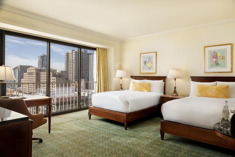Deluxe Double Room interior
